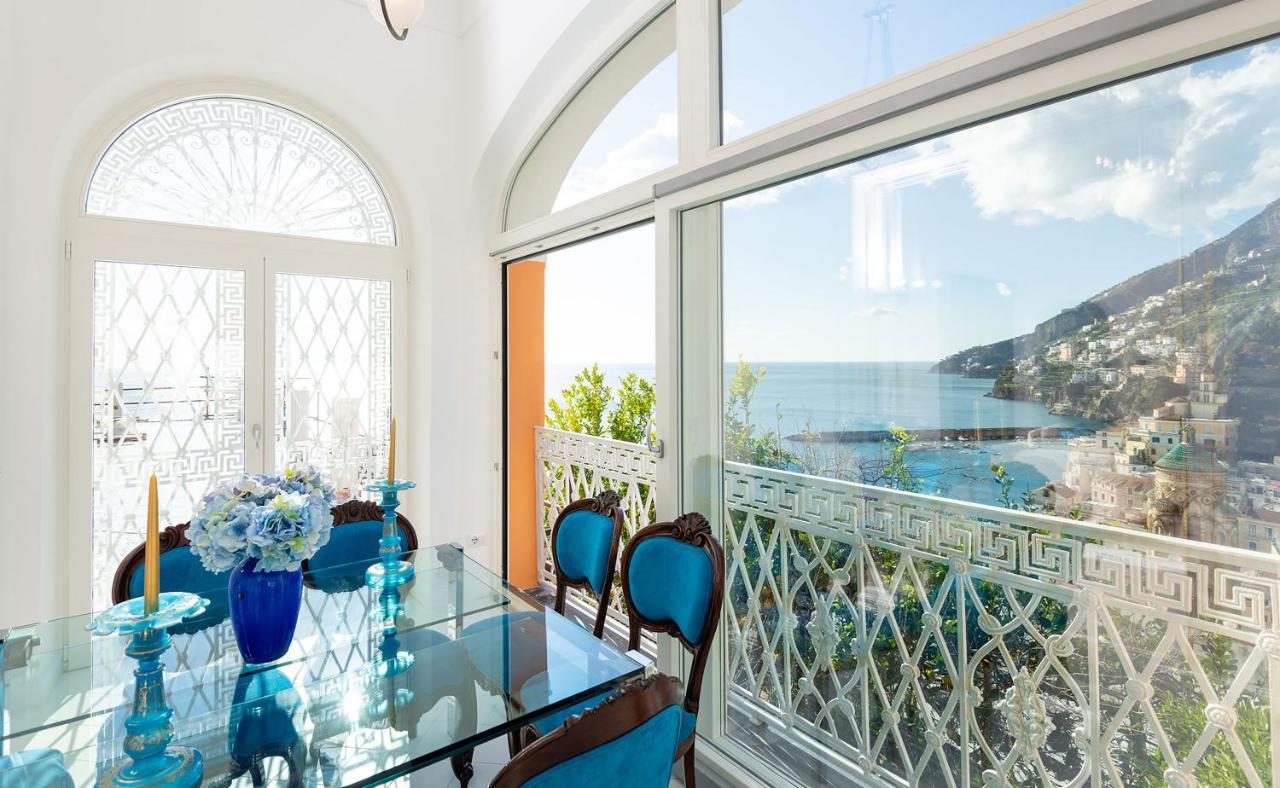 Amore Rentals - Palazzo Della Storia Amalfi Exterior photo