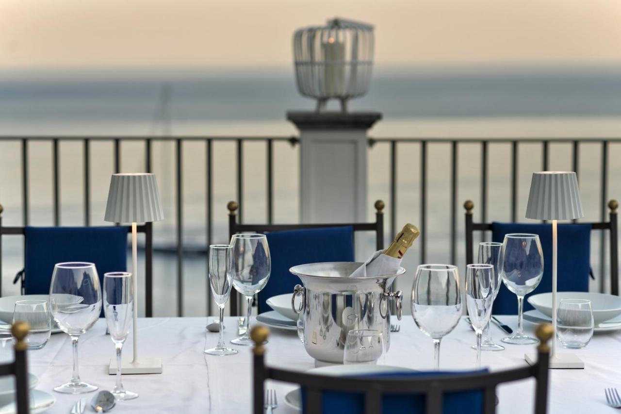 Amore Rentals - Palazzo Della Storia Amalfi Exterior photo
